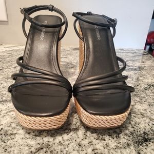 Marc Fisher Wedges size 8